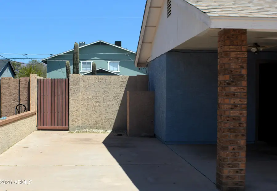1805 S Buena Vista Drive, Apache Junction, AZ 85120 - #3
