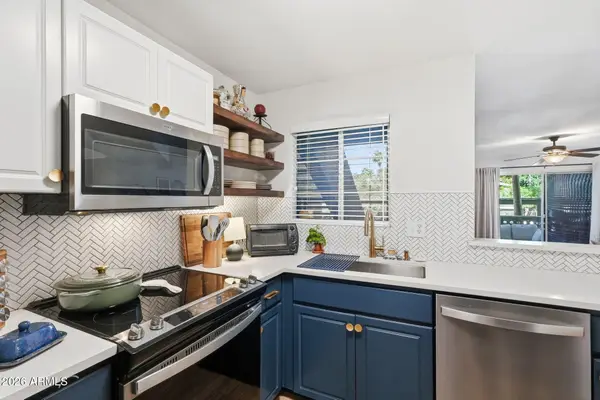 1880 E Morten Avenue #120, Phoenix, AZ 85020