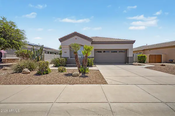 6823 S Pinehurst Drive, Gilbert, AZ 85298