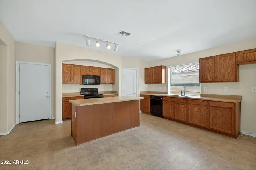 740 E Mule Train Trail, San Tan Valley, AZ 85143 - #3