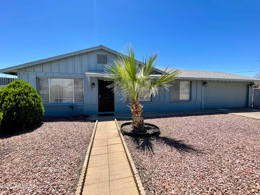 1541 W Danbury Road, Phoenix, AZ 85023 - #2