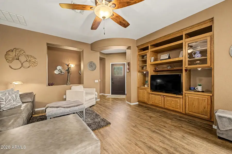 923 E Waterview Place, Chandler, AZ 85249 - #3