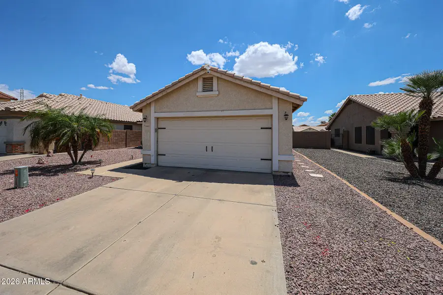 11301 W Golden Lane, Peoria, AZ 85345 - #3