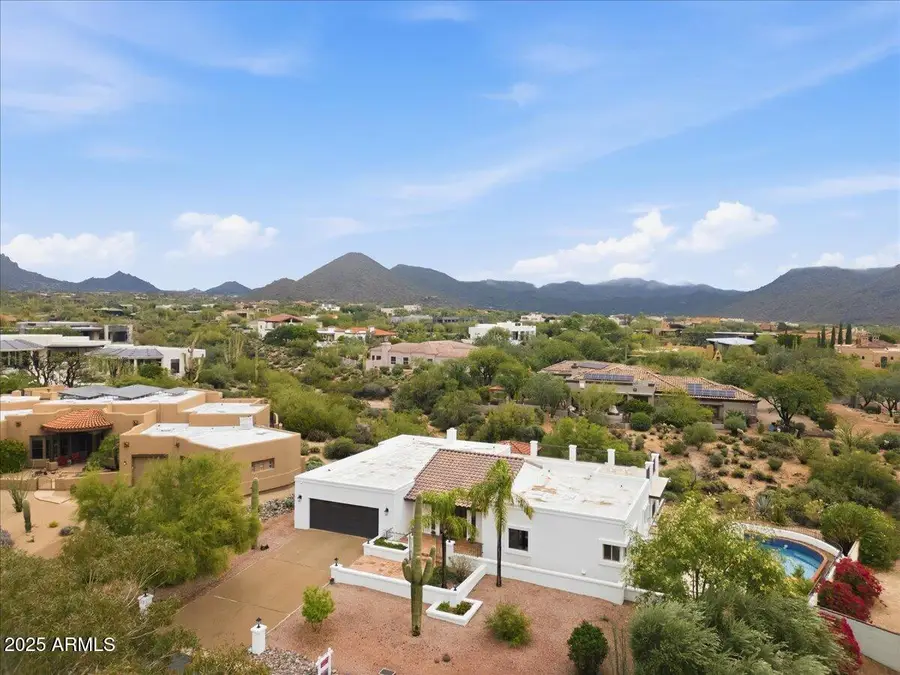 9437 E Calle De Valle Drive, Scottsdale, AZ 85255 - #3