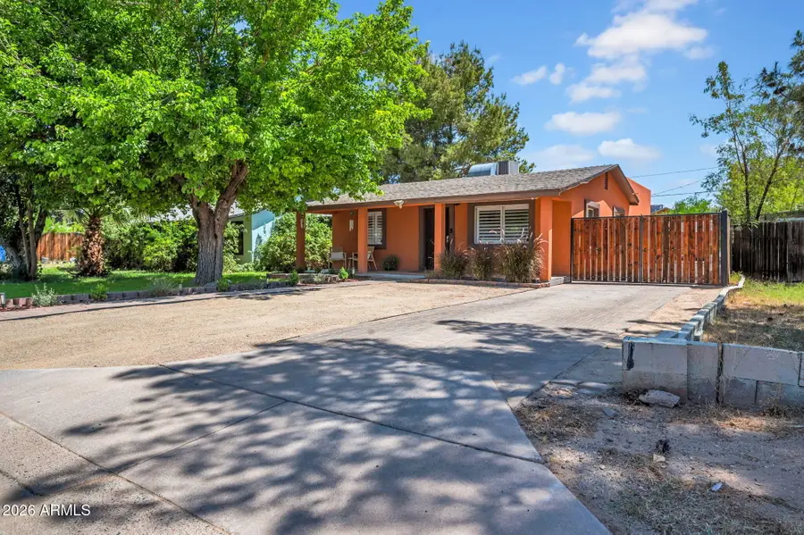 2405 N 27th Place, Phoenix, AZ 85008 - #3