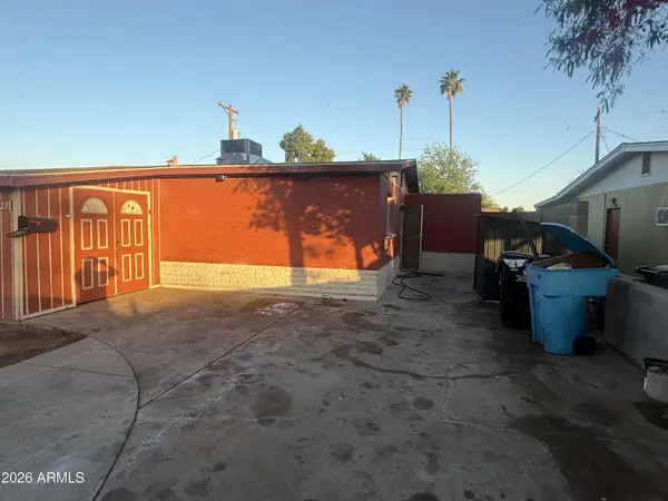 7727 W Weldon Avenue, Phoenix, AZ 85033