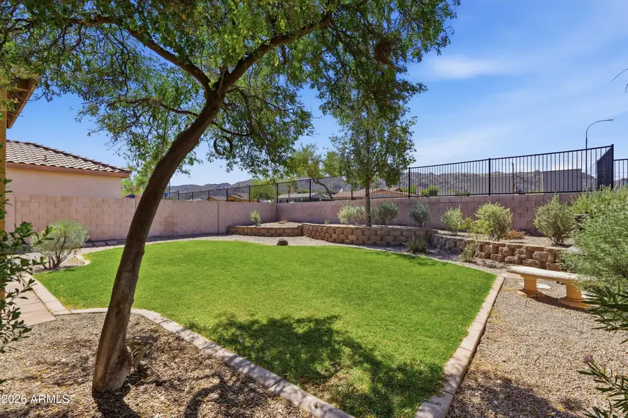 303 E Milada Drive, Phoenix, AZ 85042 - #2