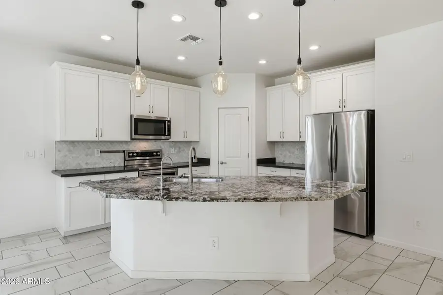 3150 N Loma Vista, Mesa, AZ 85213 - #3