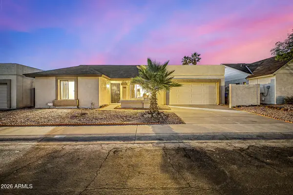 916 E Bluefield Avenue, Phoenix, AZ 85022