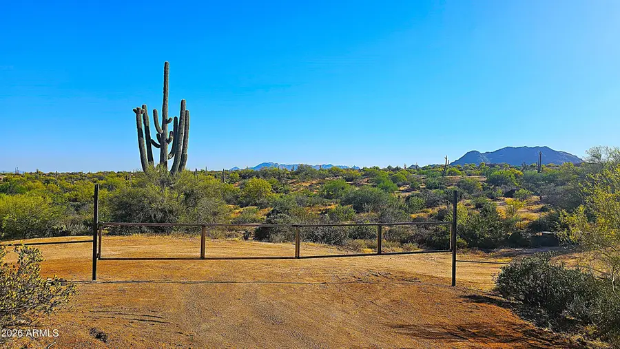 142X2 E Montello Road, Scottsdale, AZ 85262 - #2