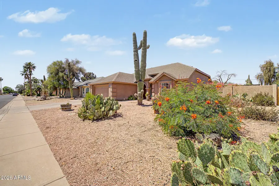 4308 E Juanita Avenue, Gilbert, AZ 85234 - #3