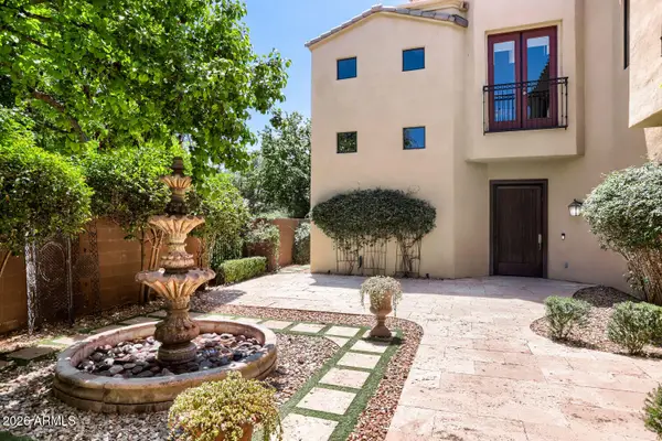 1621 W Winter Drive, Phoenix, AZ 85021