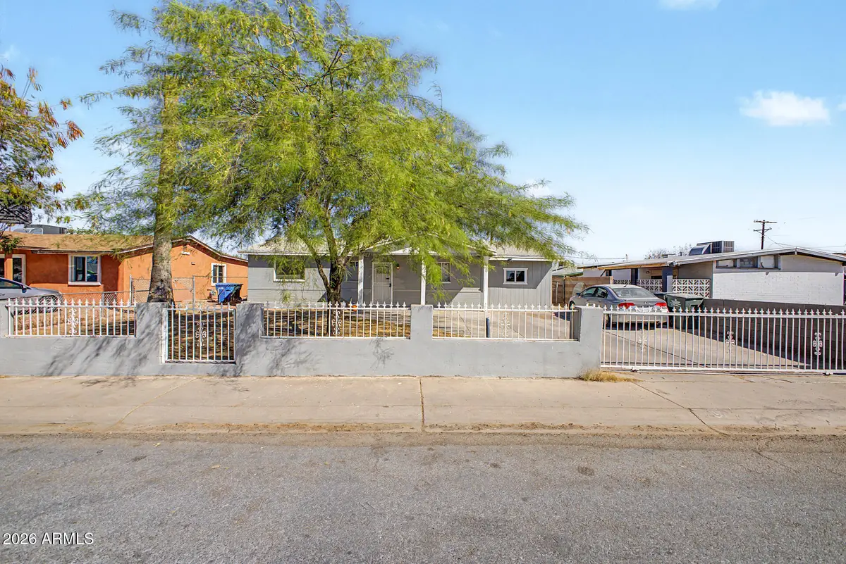 2073 W Chambers Street, Phoenix, AZ 85041 - #1
