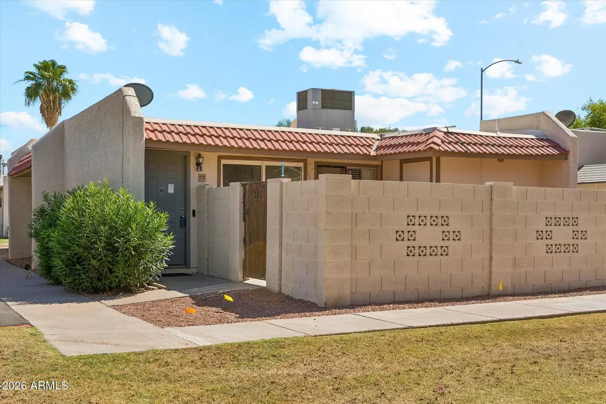 525 N May -- #22, Mesa, AZ 85201 - #1