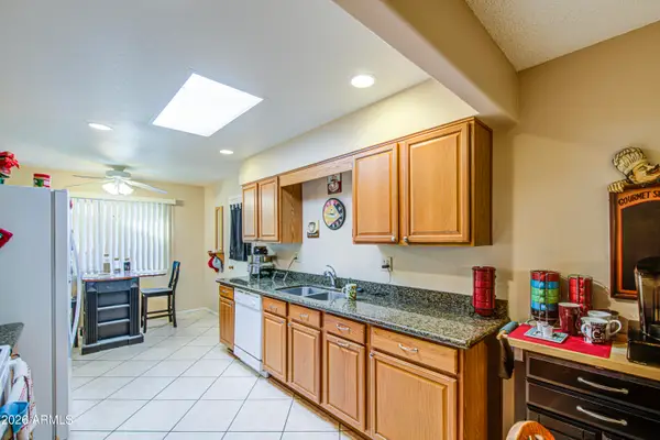 10022 W Kingswood Circle, Sun City, AZ 85351