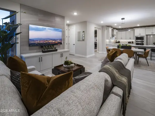 2121 W Sonoran Desert Drive #165, Phoenix, AZ 85085