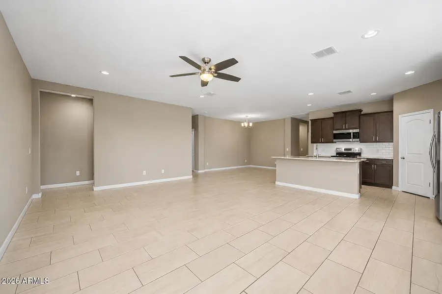 10736 W Bronco Trail, Peoria, AZ 85383 - #3