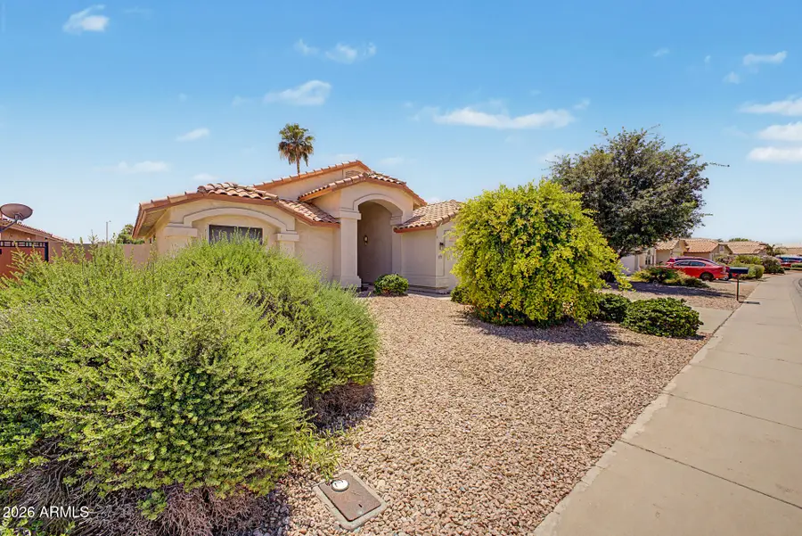 9729 W Burnett Road, Peoria, AZ 85382 - #2