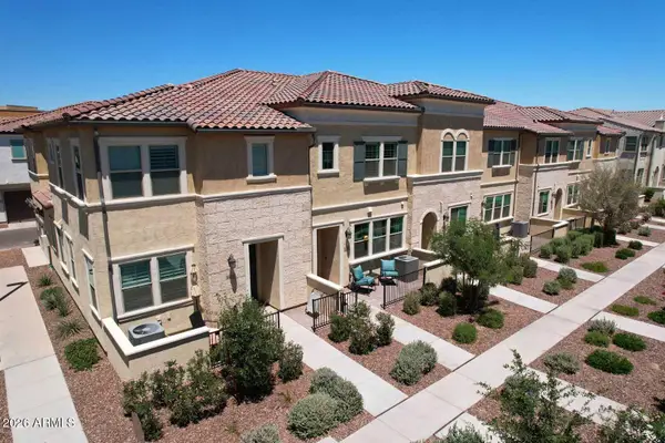 1823 E Chelsea Lane #102, Gilbert, AZ 85295