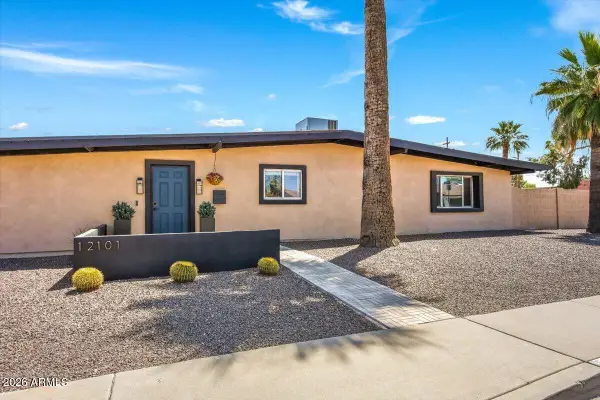 12101 N 36th Street, Phoenix, AZ 85028
