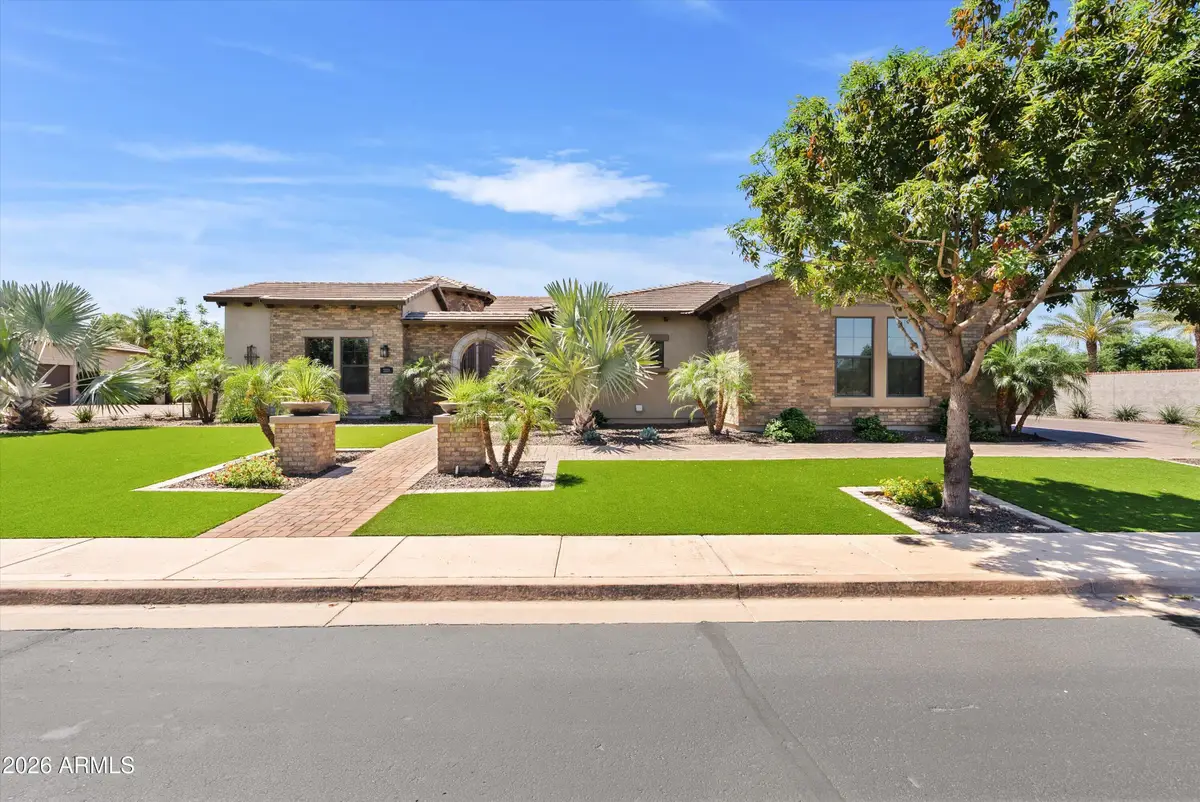 3325 E Knoll Street, Mesa, AZ 85213 - #1