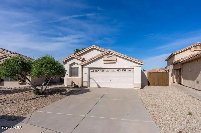 8746 W Lisbon Lane W, Peoria, AZ 85381 - #2