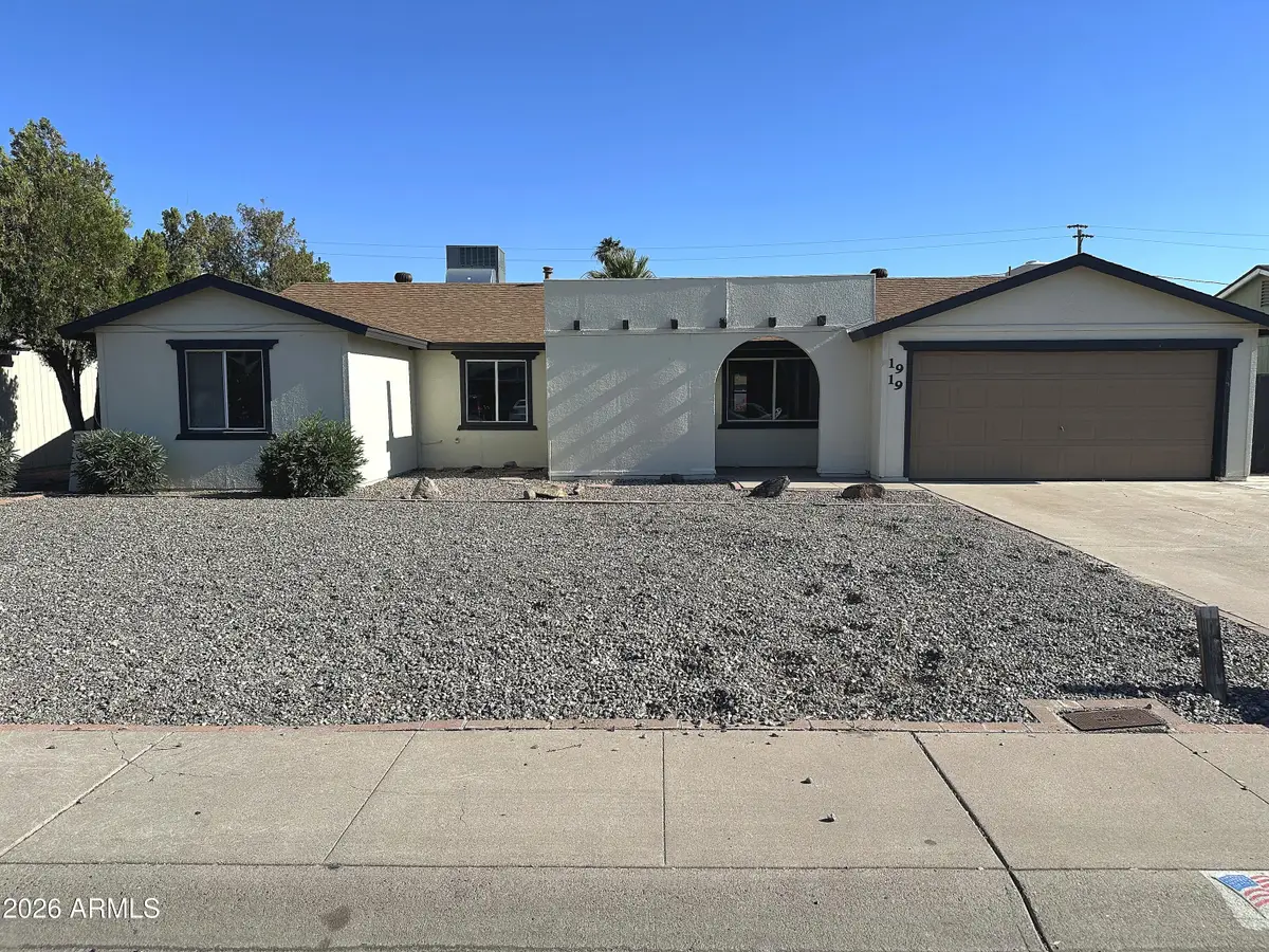1919 W Voltaire Avenue, Phoenix, AZ 85029 - #1
