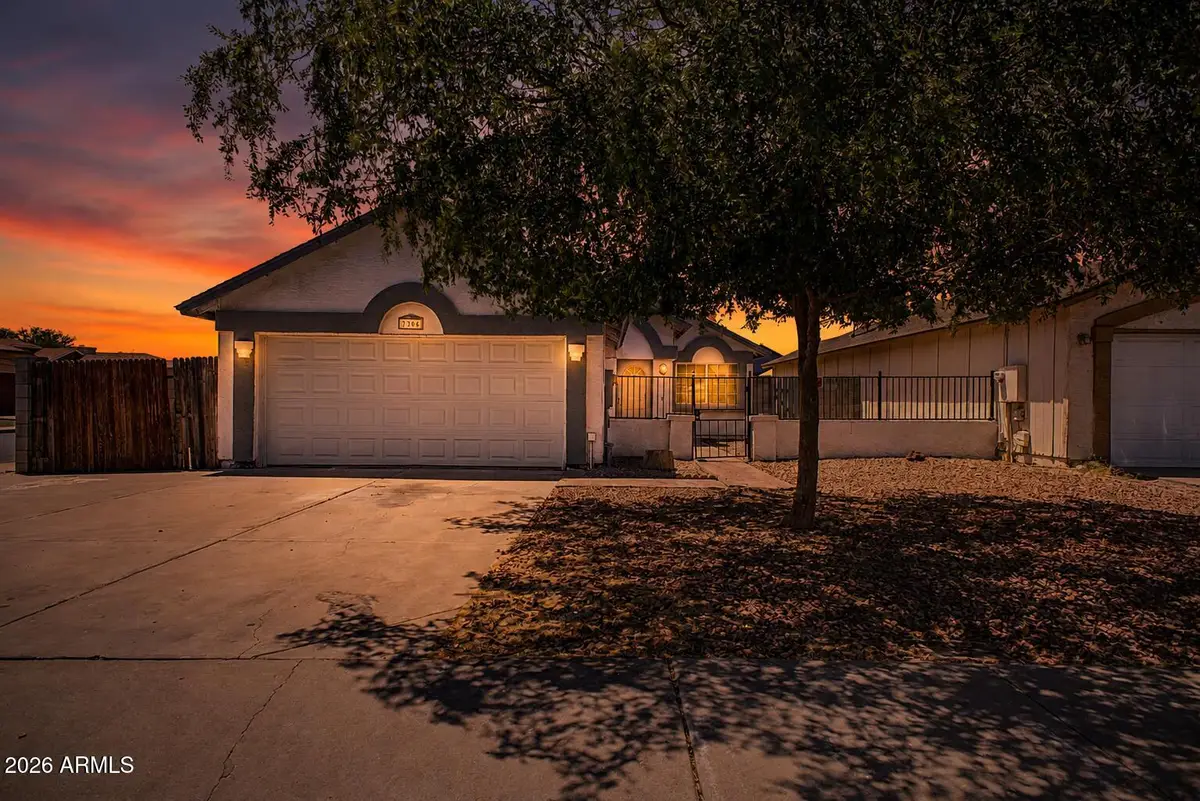 7306 N 69th Avenue, Glendale, AZ 85303 - #1
