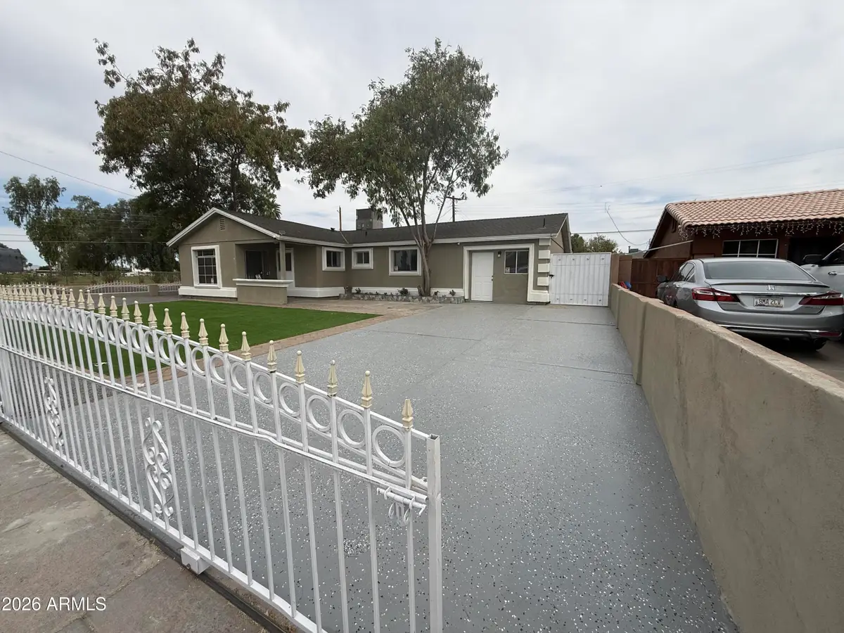 5838 W Turney Avenue, Phoenix, AZ 85031 - #1