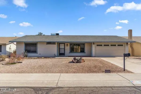 11643 S Iroquois Drive, Phoenix, AZ 85044