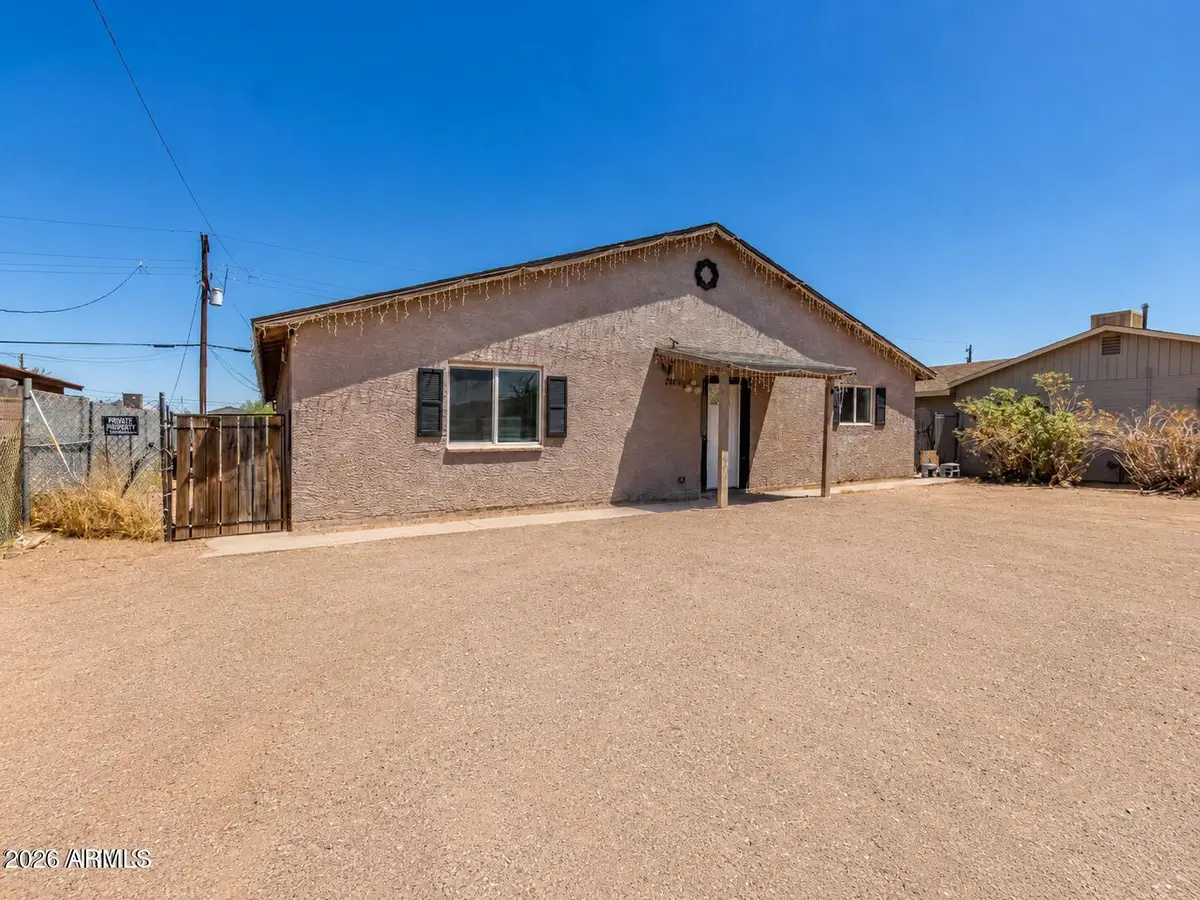 2828 E Chipman Road, Phoenix, AZ 85040 - #1