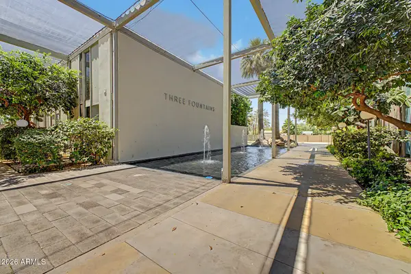 4401 N 40th Street #6, Phoenix, AZ 85018