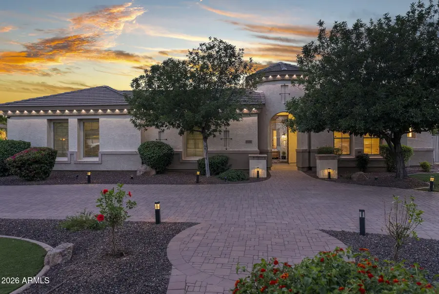 6544 S Oakwood Way, Gilbert, AZ 85298 - #2