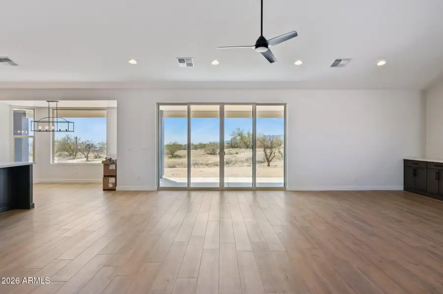 654 E Paint Your Wagon Trail, Phoenix, AZ 85085 - #3