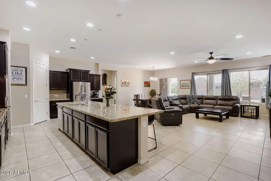 16129 W Glenrosa Avenue, Goodyear, AZ 85395 - #3