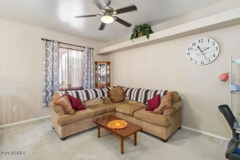 521 N Cobblestone Street, Gilbert, AZ 85234 - #3