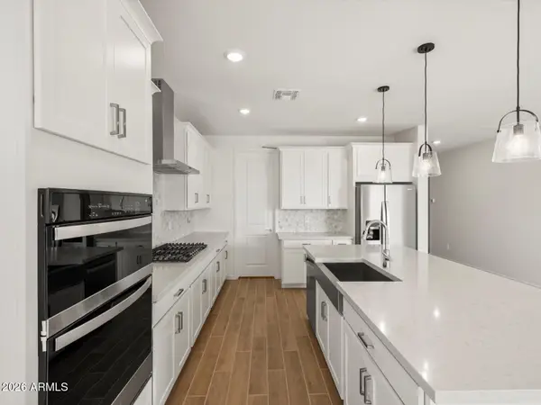 333 W Rock Needle Trail, Apache Junction, AZ 85120
