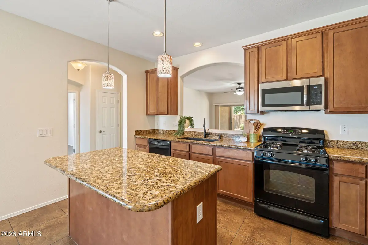 2924 E Coconino Drive, Gilbert, AZ 85298 - #1