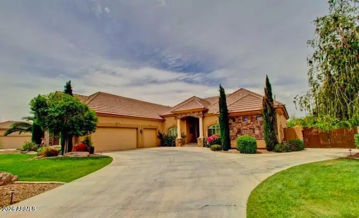 2568 S Riata Court, Gilbert, AZ 85295 - #1