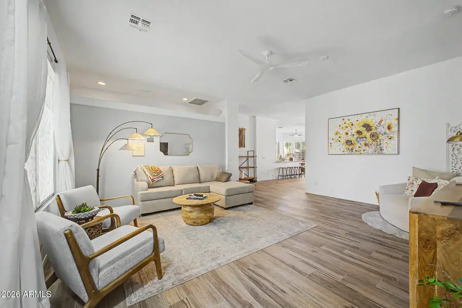1405 S Park Grove Circle, Gilbert, AZ 85296 - #3