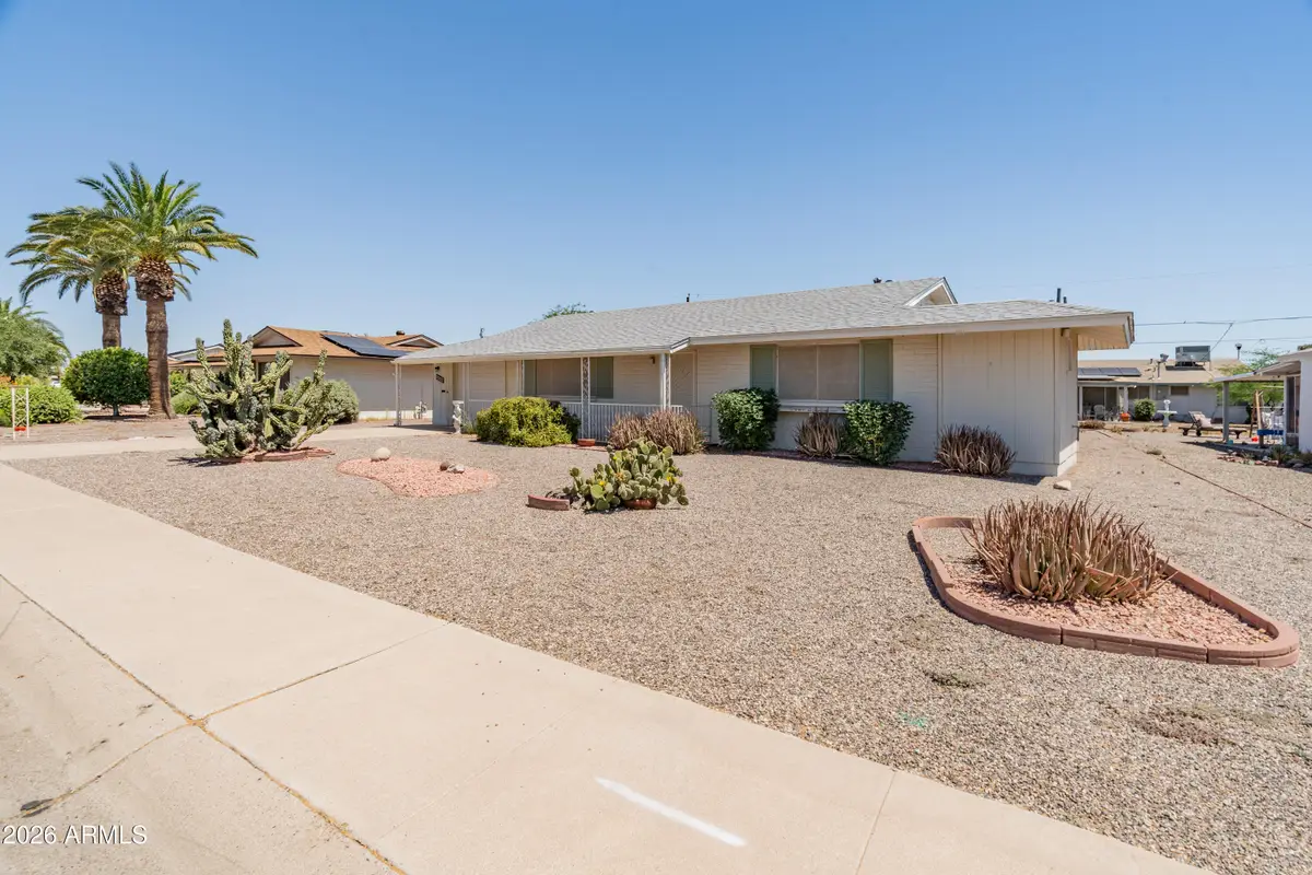 11002 W Connecticut Avenue, Sun City, AZ 85351 - #1