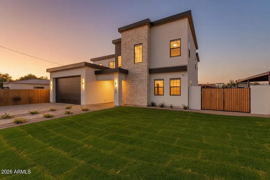 4020 N 32nd Way, Phoenix, AZ 85018 - #2