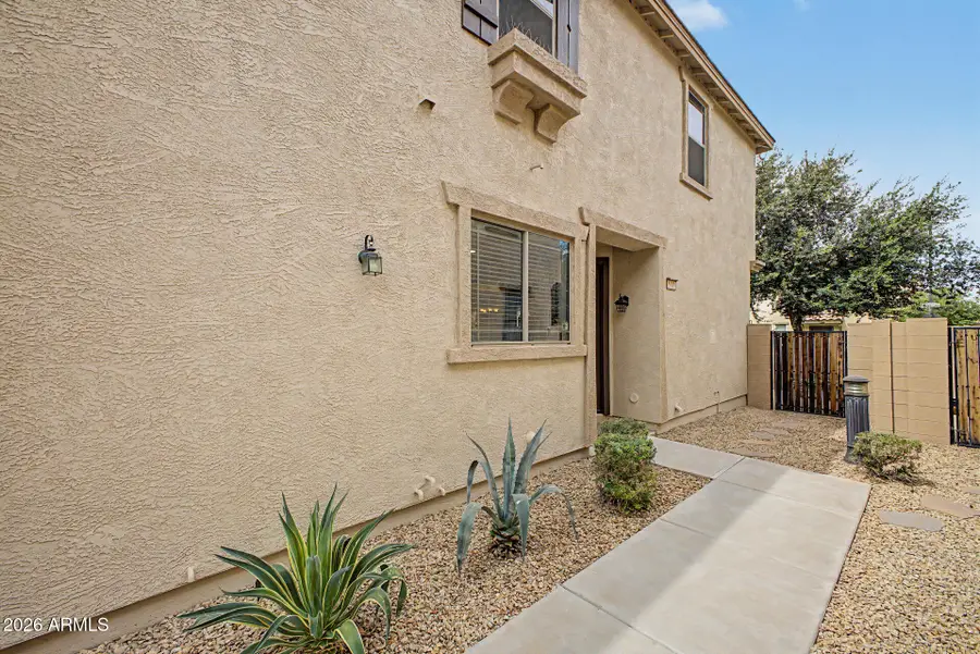 1438 N 80th Lane, Phoenix, AZ 85043 - #2