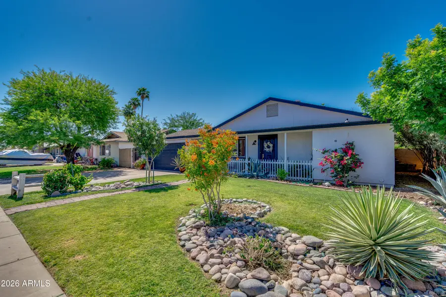 2209 W Edgewood Avenue, Mesa, AZ 85202 - #2