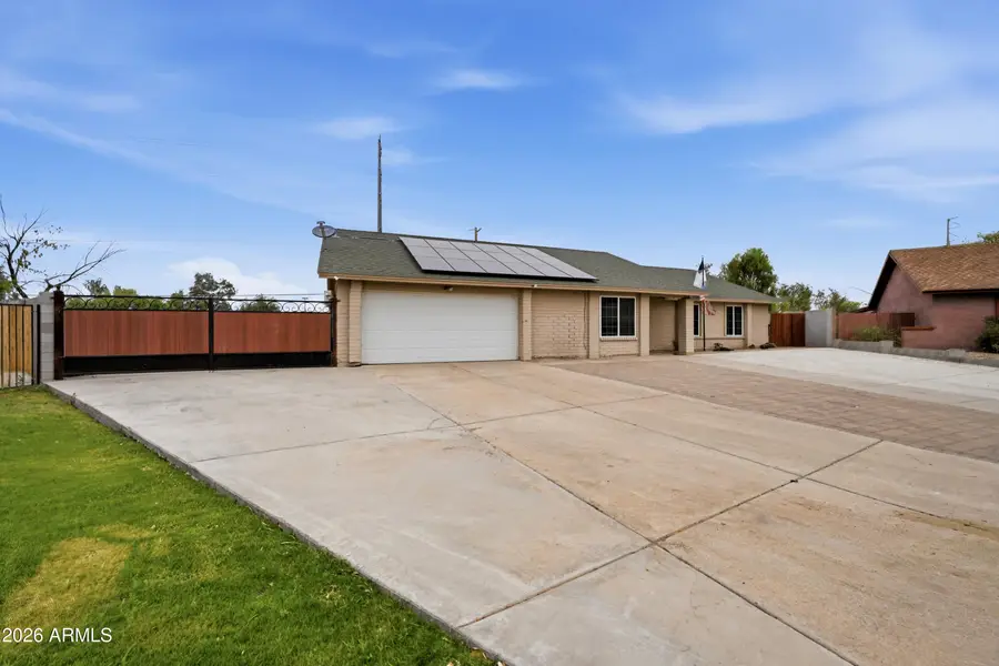 12039 N 60th Avenue, Glendale, AZ 85304 - #2