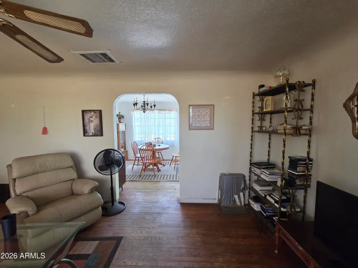 618 E 8th Street, Casa Grande, AZ 85122 - #1