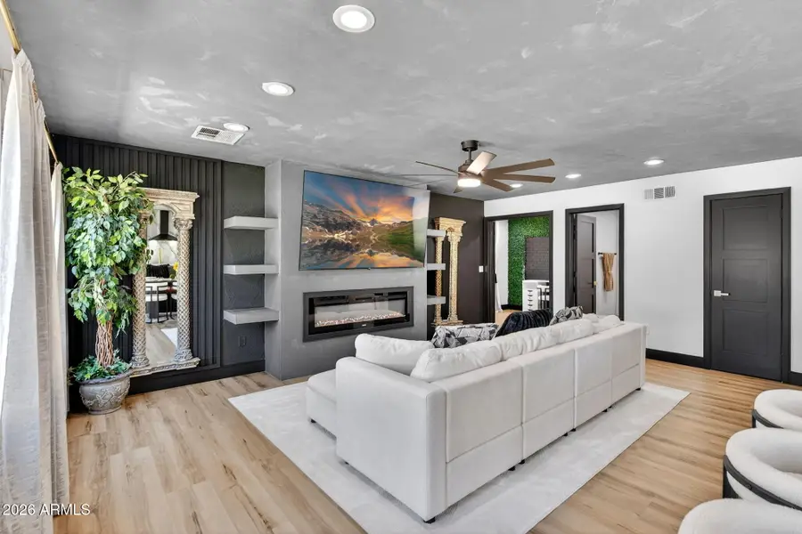 1350 E Gail Court, Gilbert, AZ 85296 - #2