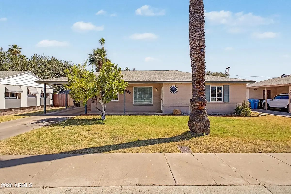 717 W Georgia Avenue, Phoenix, AZ 85013 - #1