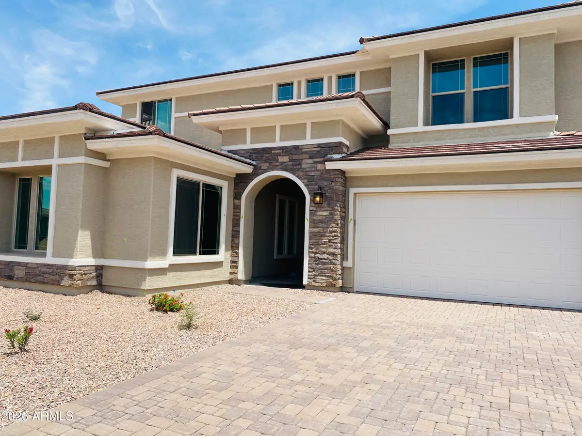 8730 W Vista Avenue, Glendale, AZ 85305 - #1