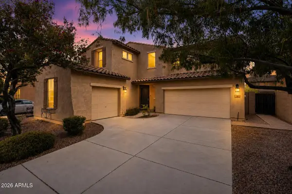 1471 E Flamingo Way, Gilbert, AZ 85297